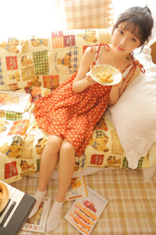 性感牛仔裤美女